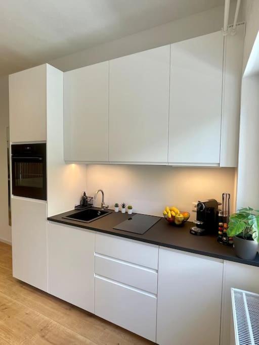 Modernes Apartment Im Zentrum Von Καρλσρούη Εξωτερικό φωτογραφία